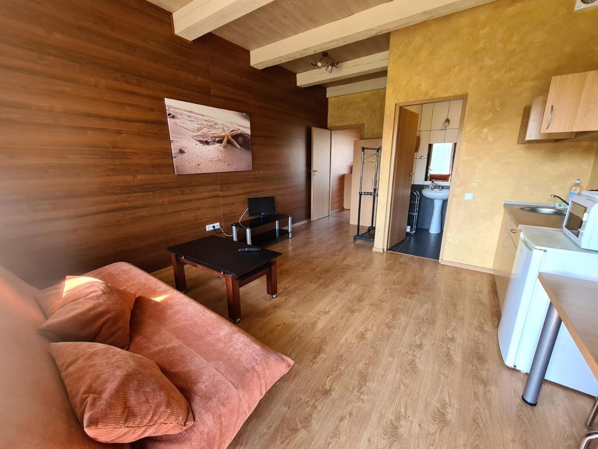 Pajurio Vingis Aparthotel Palanga Buitenkant foto